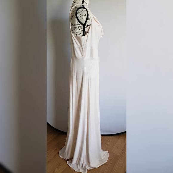 New Floor Length Sleeveless Calvin Klein Gown - Picture 2 of 12
